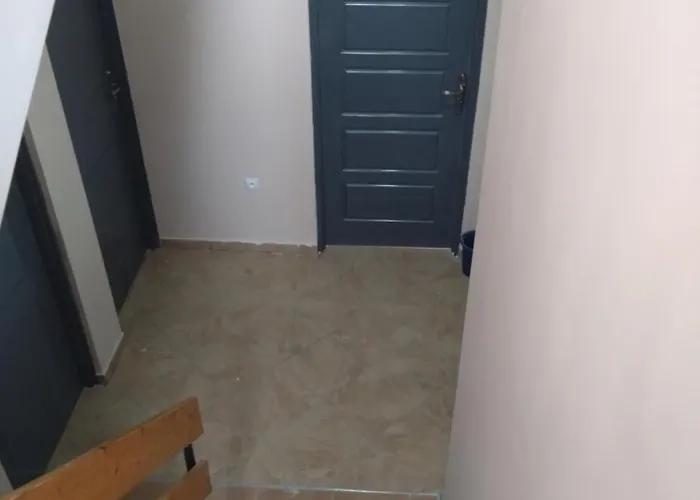 Tanie Pokoj Nr 2 1-3 Osobowy Z Lazienka Na Korytarzu Apartment